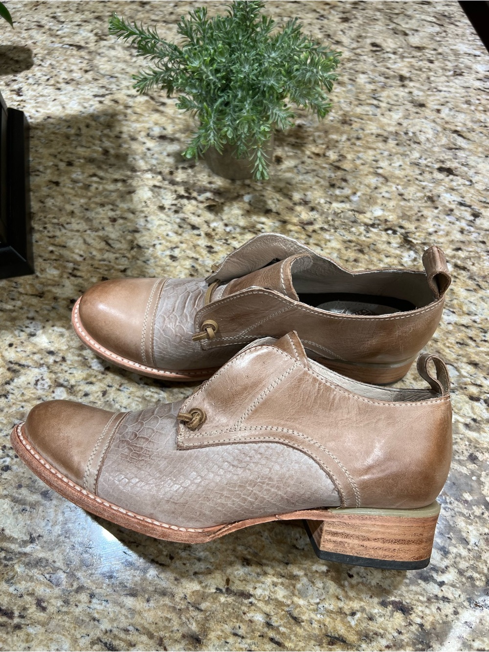Freebird Mabel Taupe Multi Leather Western-Inspired Slip-On Oxford Loafer 10 - Picture 4 of 14